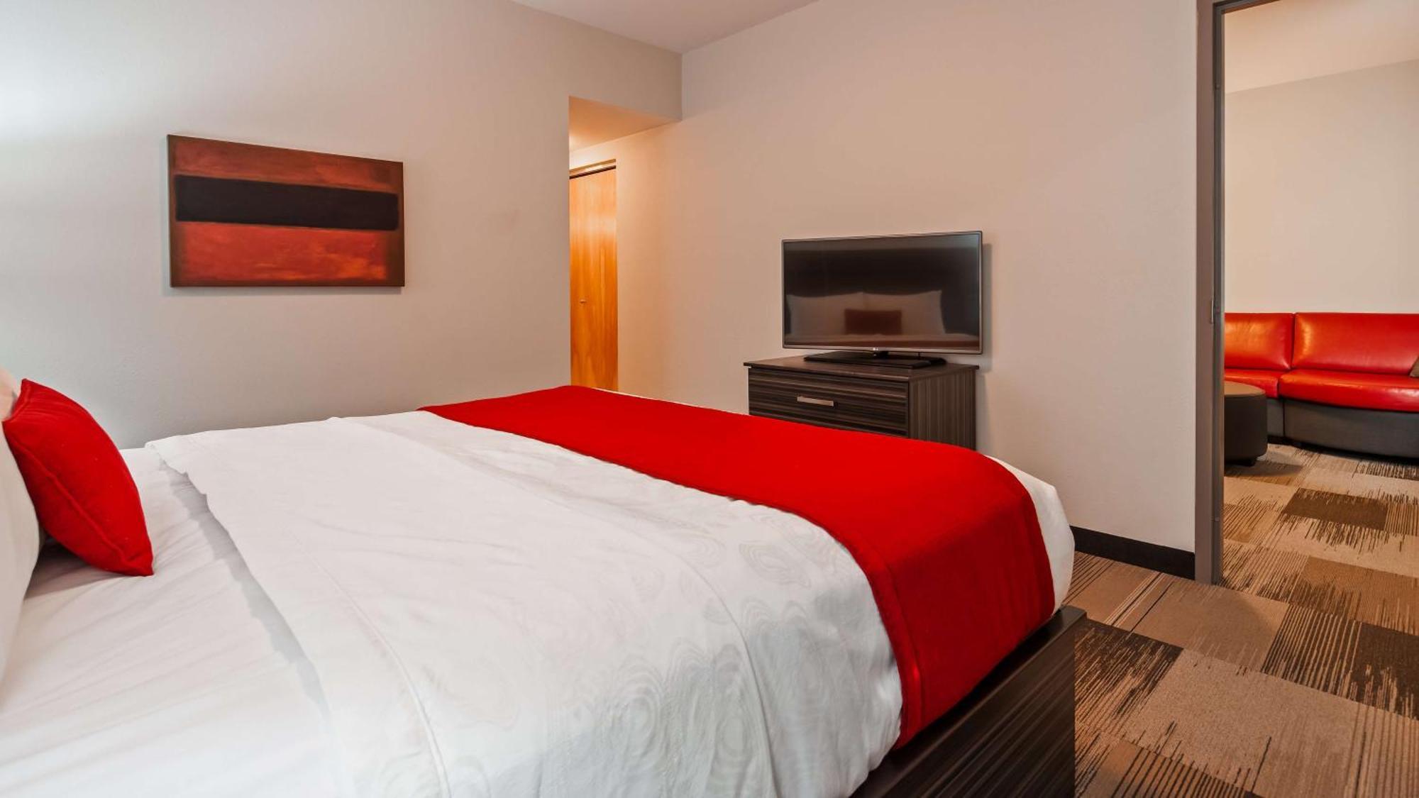 Best Western Plus Airport Inn & Suites Σασκάτουν Εξωτερικό φωτογραφία