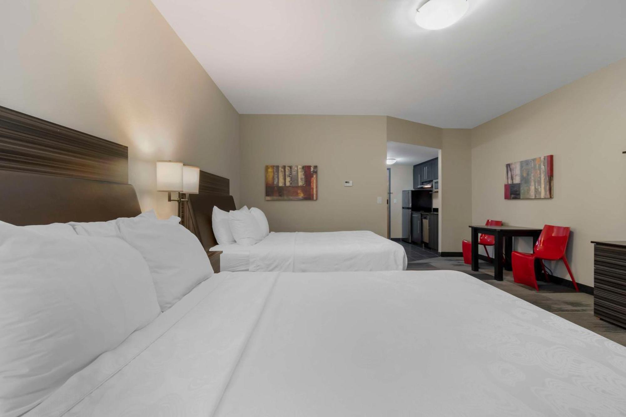 Best Western Plus Airport Inn & Suites Σασκάτουν Εξωτερικό φωτογραφία